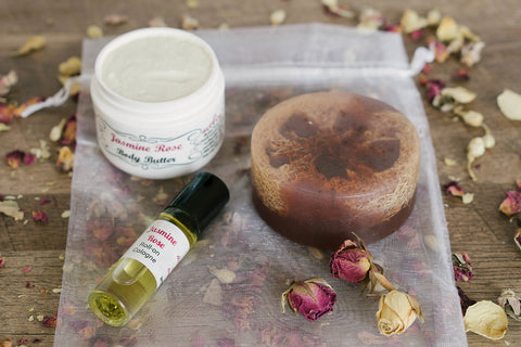 Jasmine Rose Gift Set
